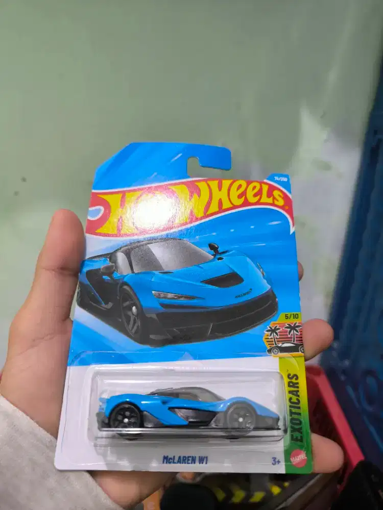 Jual Hotwheels McLaren W1 Biru