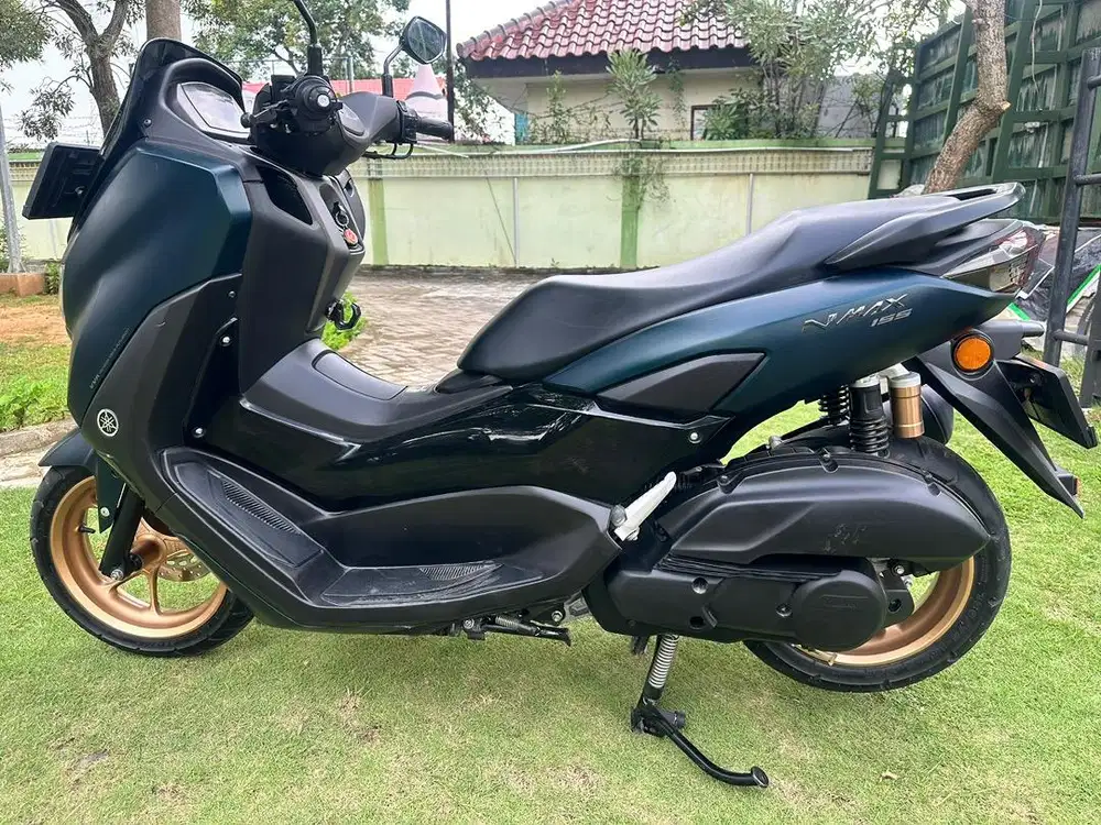 YAMAHA N MAX TAHUN 2023