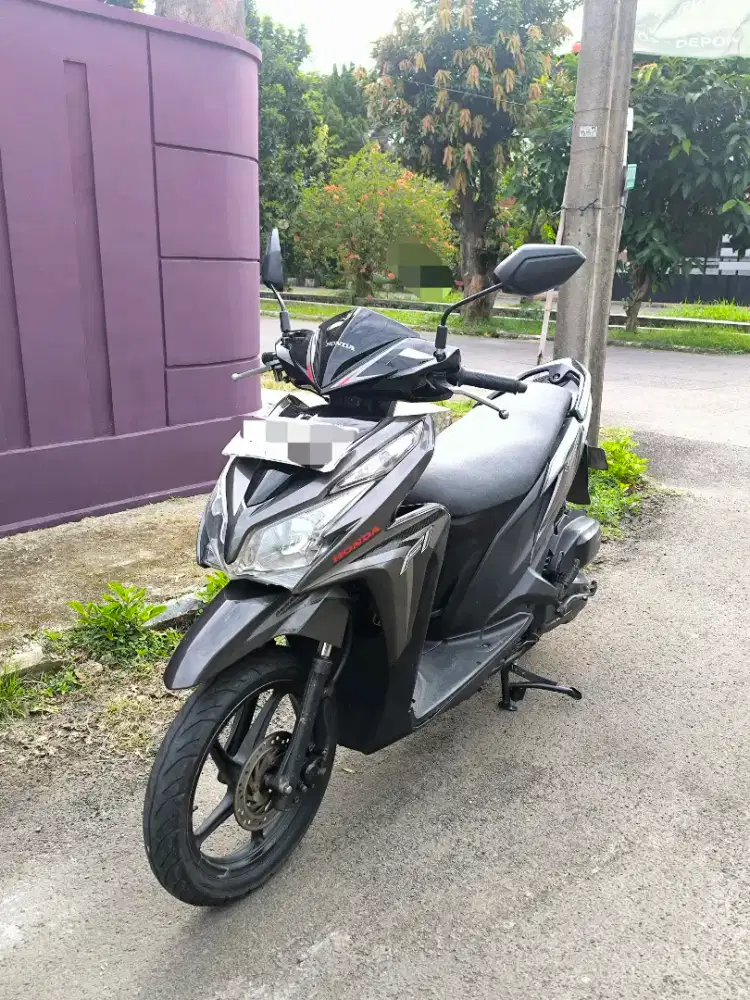 HONDA VARIO KZR CBS ISS 125 2014 MULUSS
