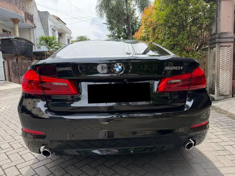 BMW 520i G30 2021 Antik