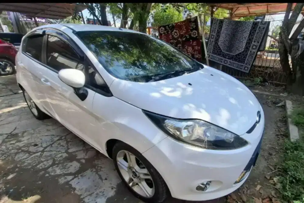 Ford fiesta s matic 2012