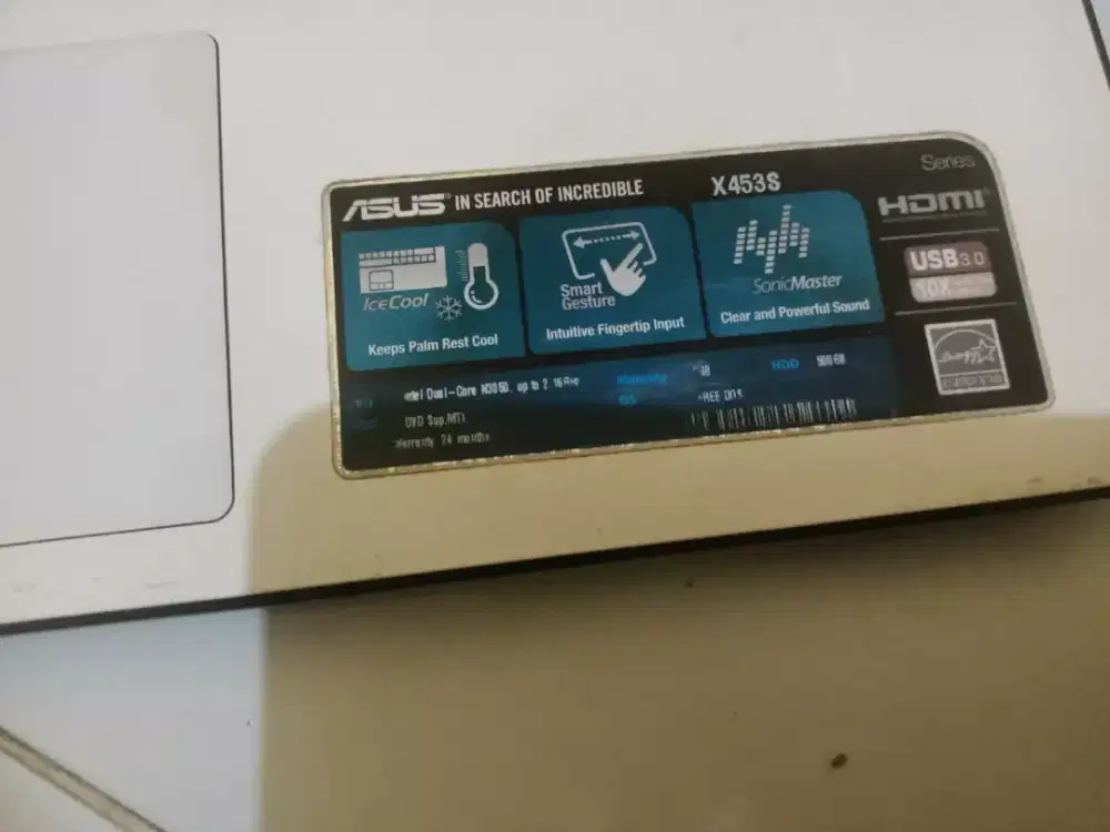 Lactop Asus X 453s minus layar titik2 putih kyboat sebagian ga bs ..