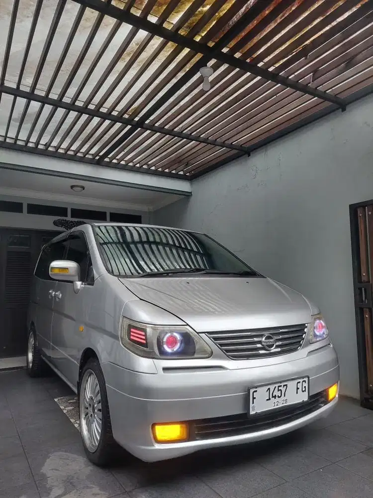 Nissan Serena HWS 2008