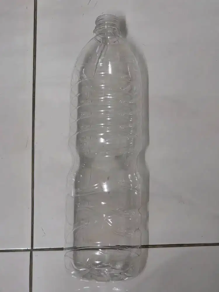 Jual Borongan Paket 84 Botol Air Mineral 1,5L + Tutup Baru Bandung