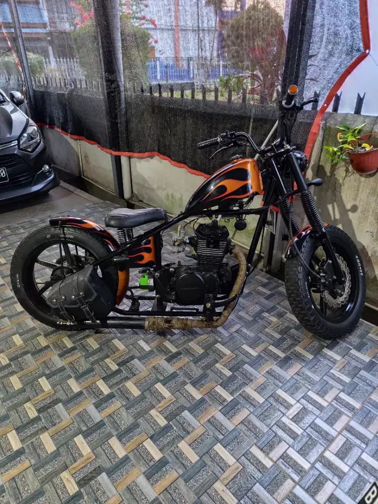 Kawasaki binter mercy KZ200