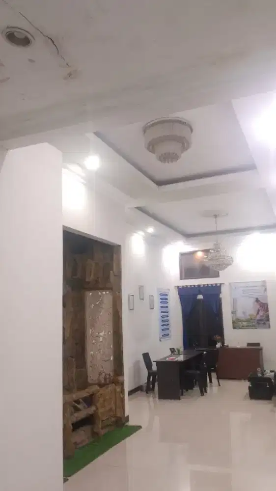 Cari babysitter newbron berpengalaman