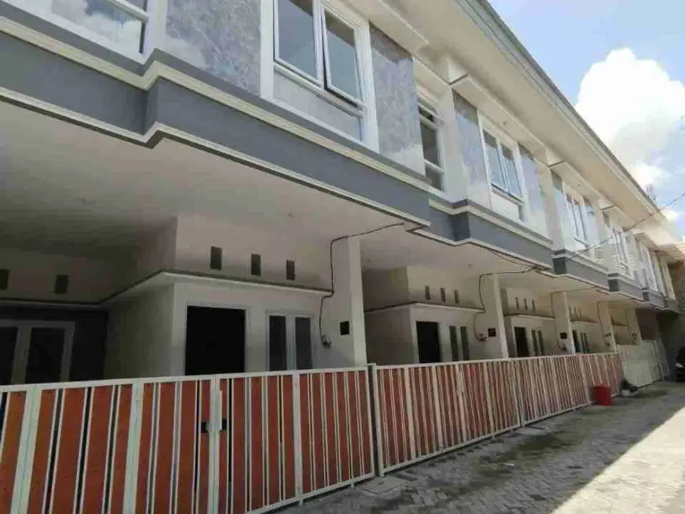 850 jt nego‼️Jual Rumah Soap Huni Ploso Surabaya Timur ada carport 1 ..lokasi nyamam