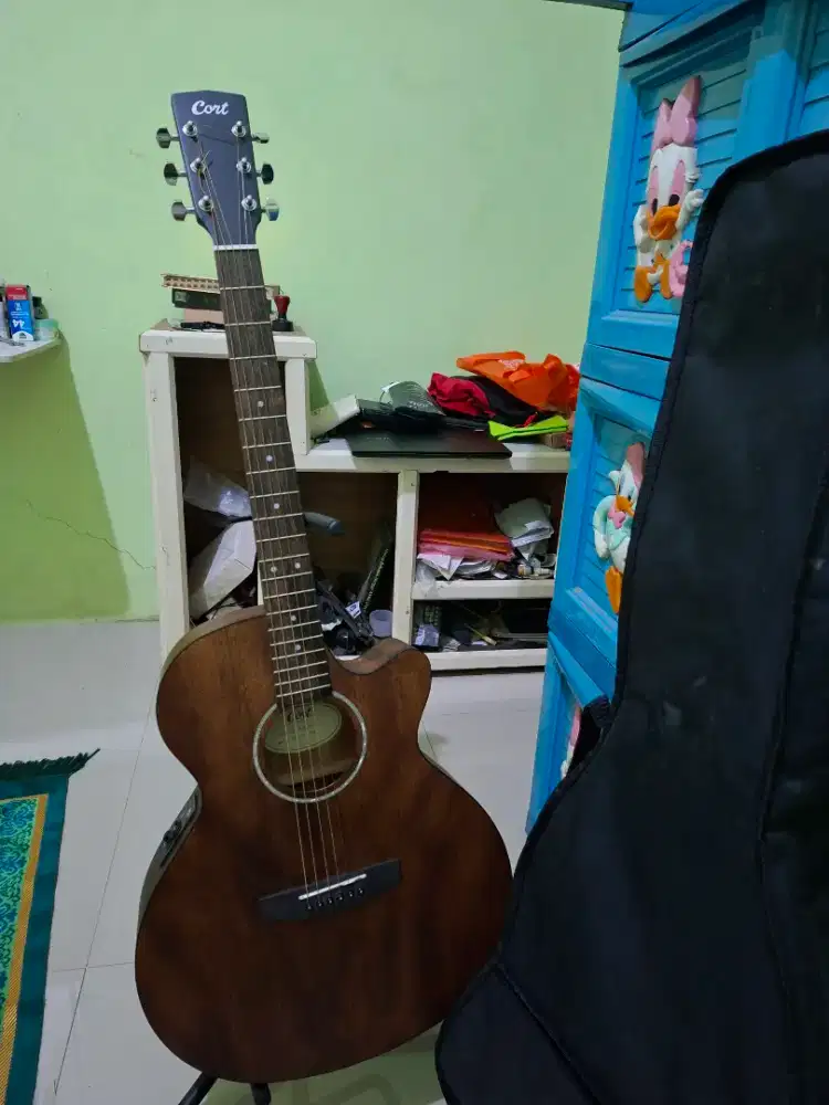 Gitar Akustik Elektrik Cort SFX-MEM OP