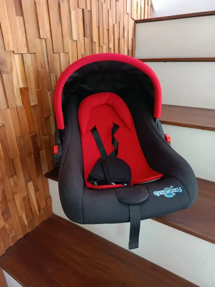 Carseat Babyspace