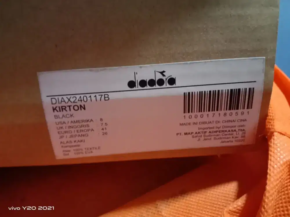 Jual sepatu diadora