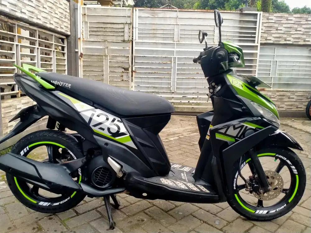 Yamaha Mio 125 blucore lengkap motor sehat keterangan detail dibawah