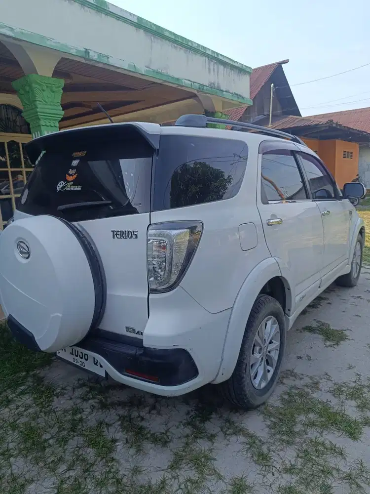 Dijual Terios Matic 2015 Putih Pajak Hidup