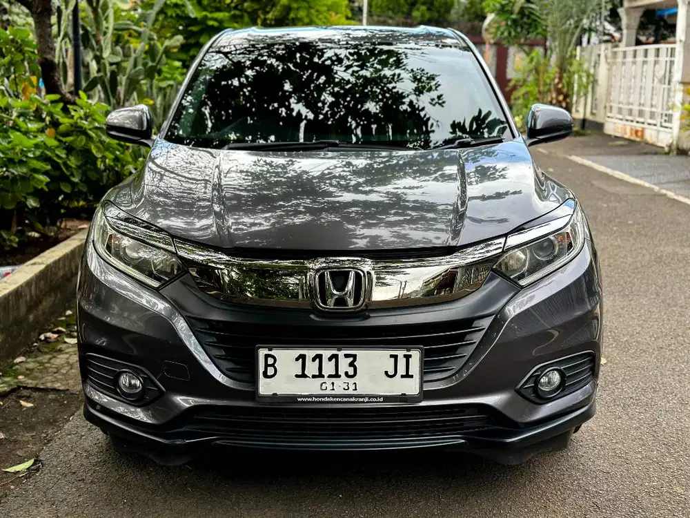 Honda HRV E CVT AT 2021 Grey