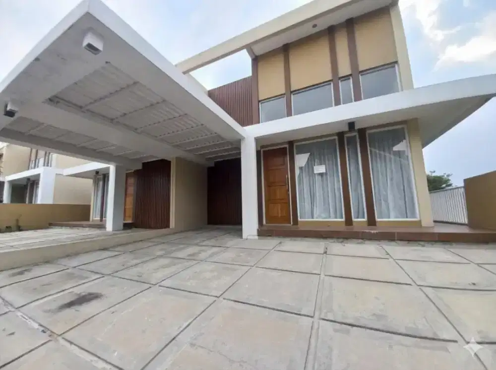 DISEWAKAN RUMAH MURAH CANTIK VIEW GUNUNG RANCAMAYA BOGOR