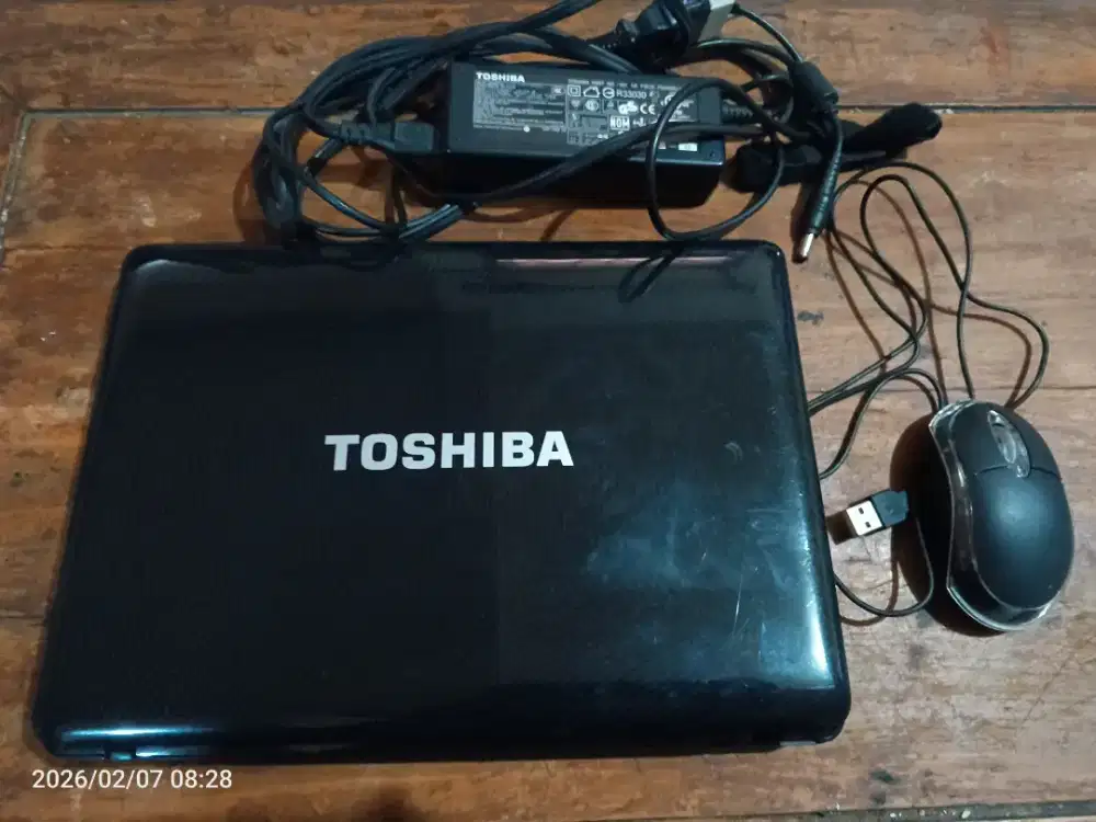 Notebook Toshiba + 1jt Tt PS3 Slim