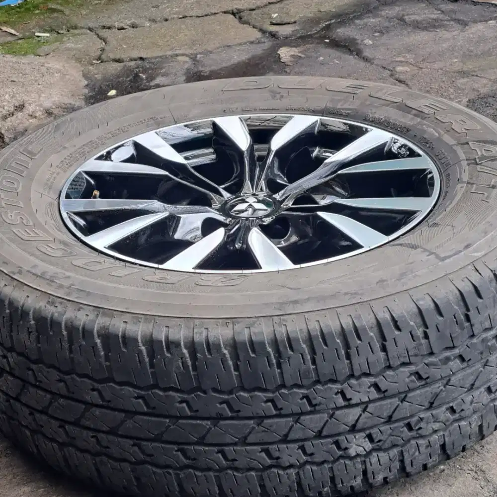 Velg pajero ring 17 mitsubishi pajero cocok buat triton strada