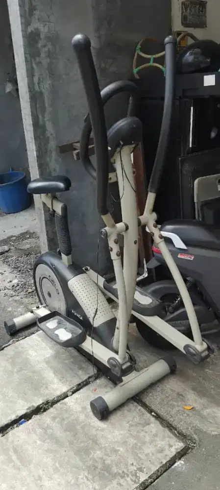 Dijual sepeda statis SHAGA