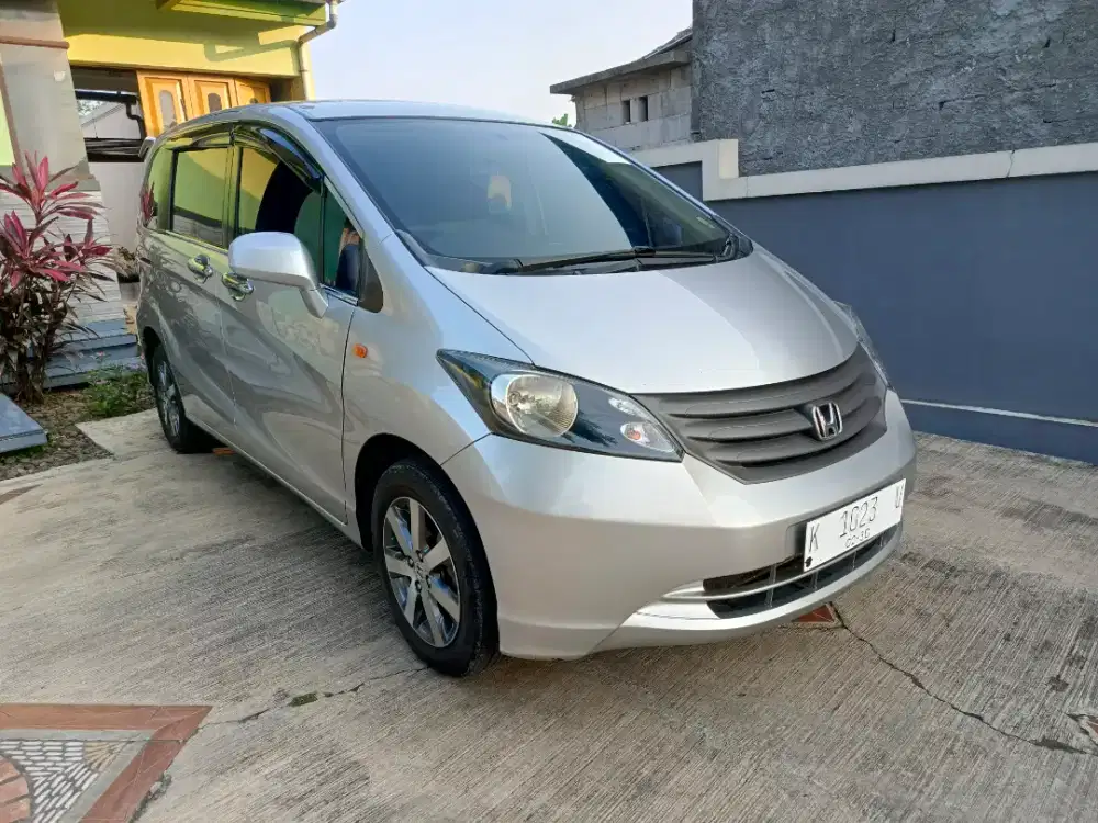 Honda Freed SD 2009