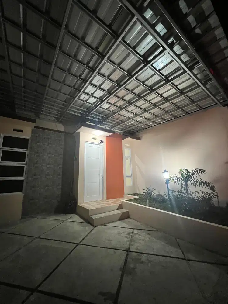 Rumah Minimalis & Strategis