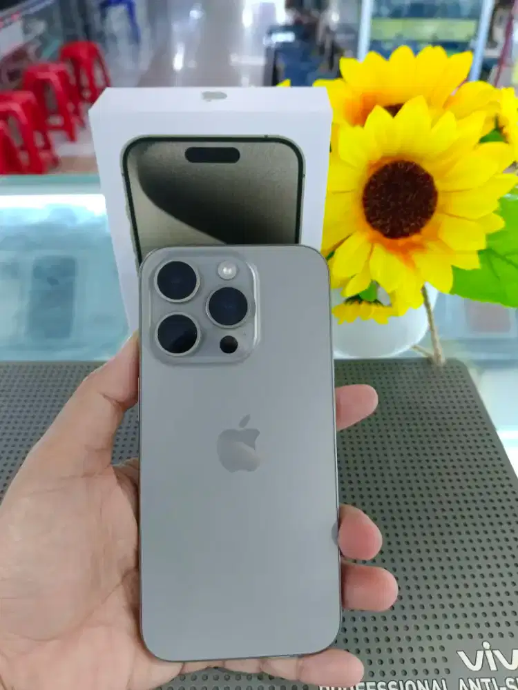 IPHONE 15 PRO 256GB SECOND INDO