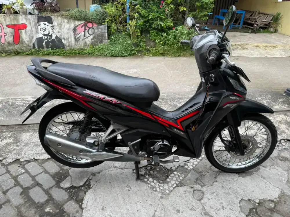 Revo THN 2015 plat AB sleman