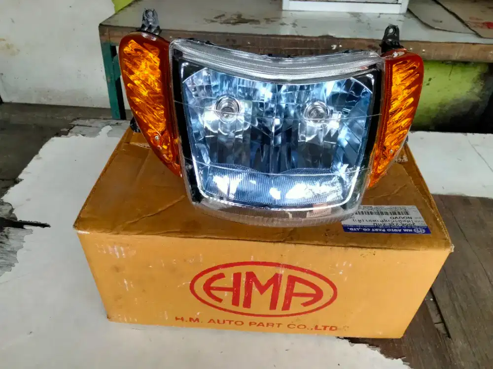 Reflektor nouvo nuovo nuvo