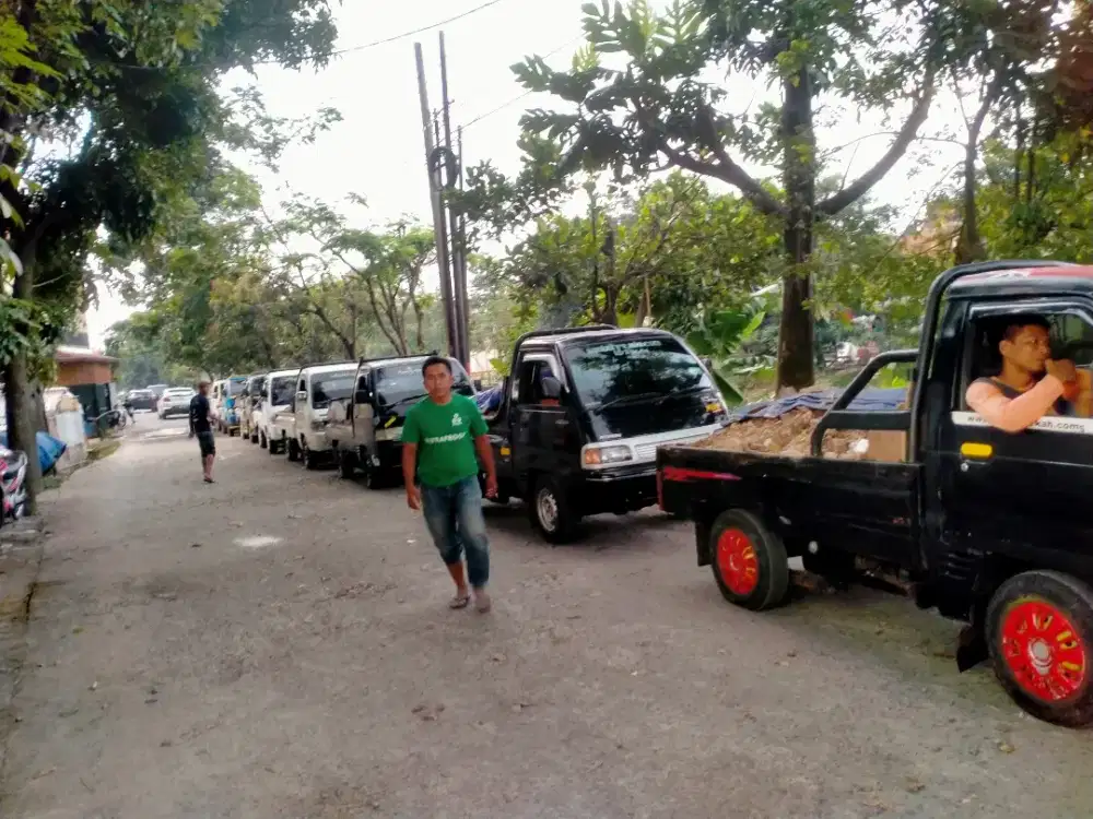 Jasa angkut & buang brangakl puing barangkal sampah daun prabotan dll