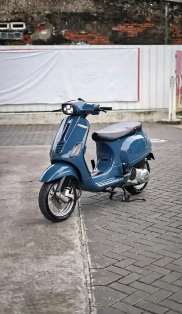 DI JUAL VESPA S125 3V 2015