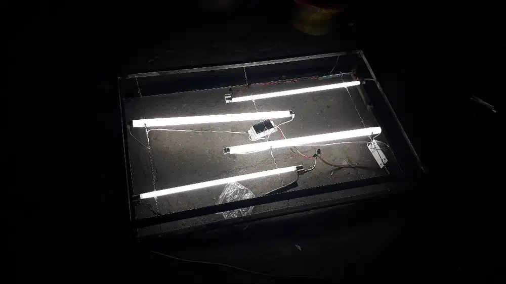 Reparasi neon box service papan nama toko bongkar pasang reklame