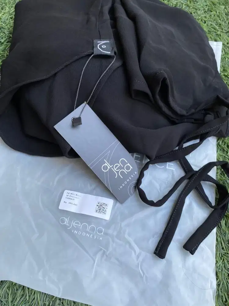 NWT Aljenna FK Mini Basic Jetblack