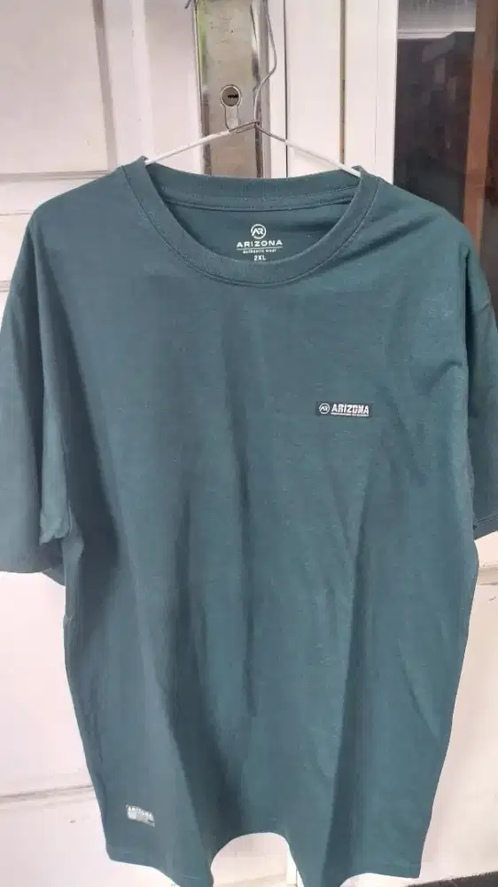 Kaos cowok arizona size XL