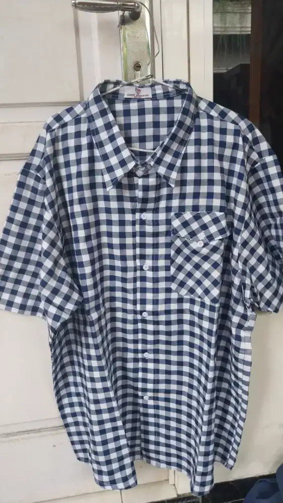 Kemeja kotak cowok size XL