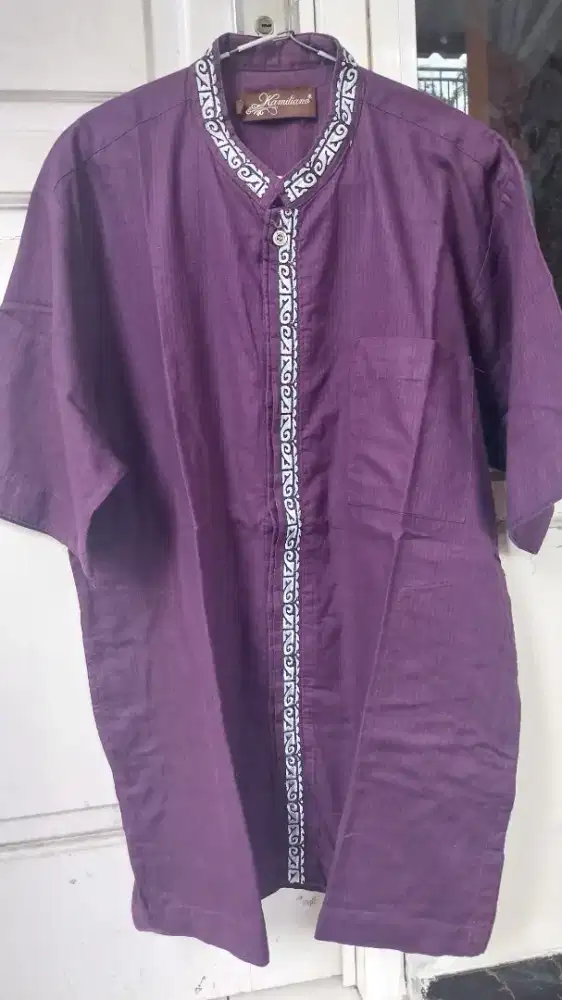 Kemeja koko size XL