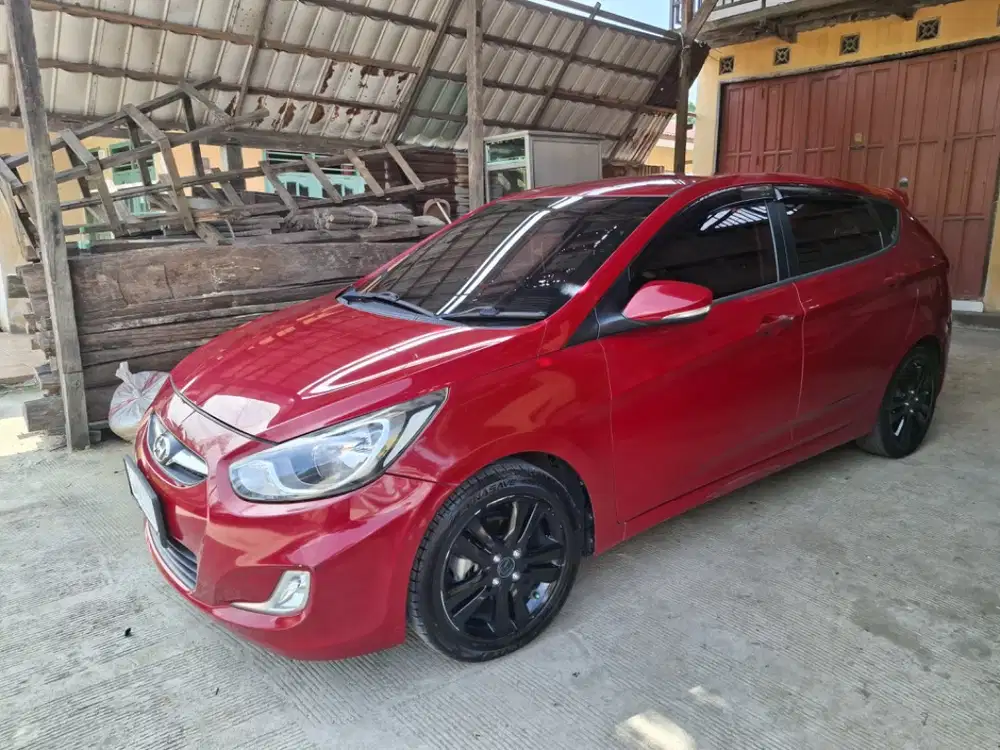 DIJUAL HYUNDAI GRAND AVEGA