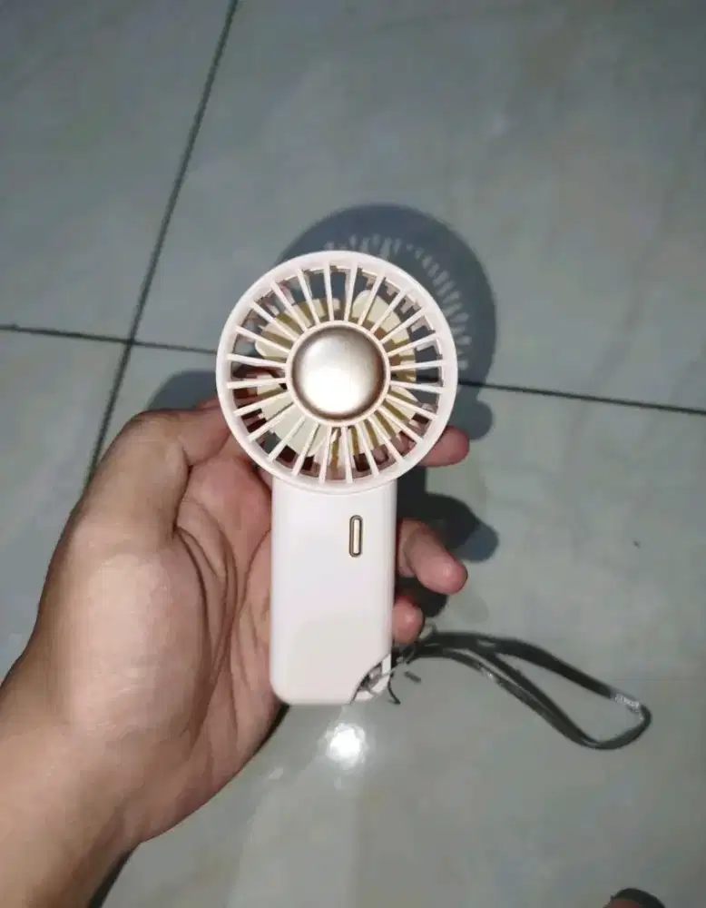 Kipas Angin Portable Mini