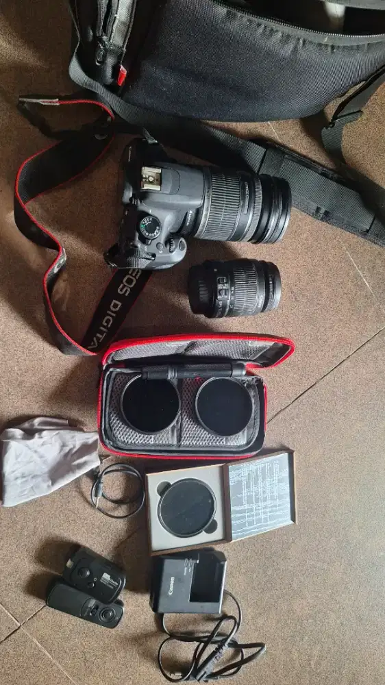 Dijual Murah Kamera Canon 1200D  beserta Accs