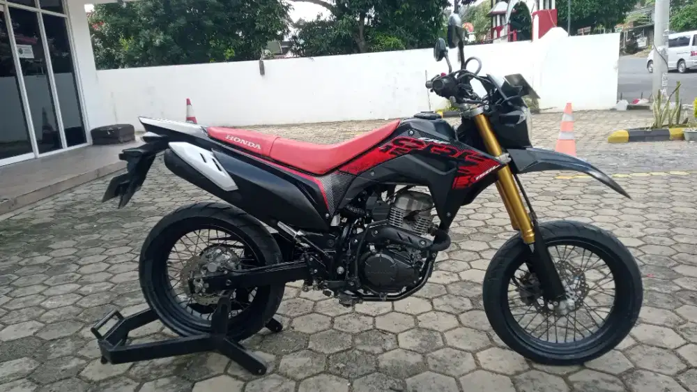 CRF Th 2021 Istimewa Mulus
