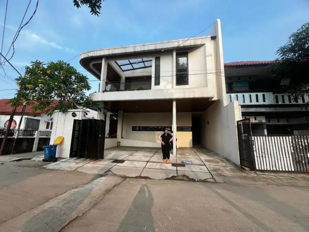 Rumah 3 lantai plus kost dalam komplek Perumnas 2, Bekasi Barat