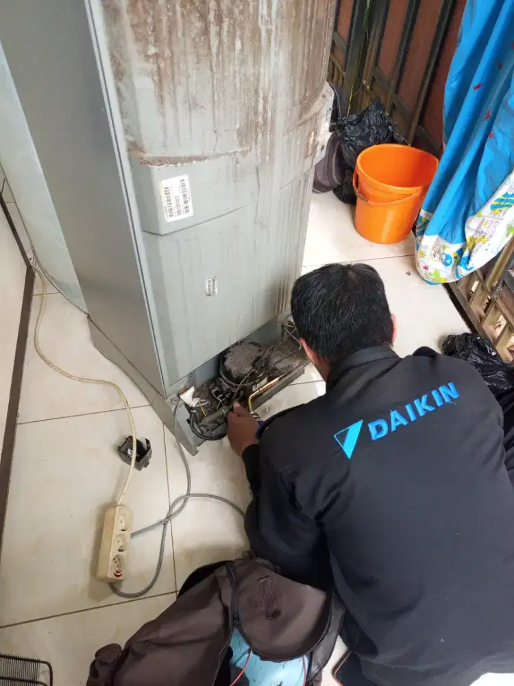 Service kulkas showcase freezer box