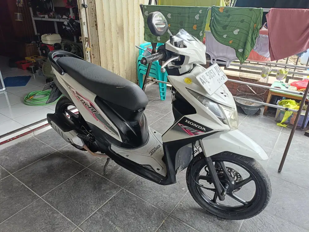 Honda beat th 2013
