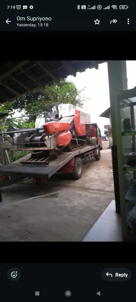 Mesin combi panen padi Kubota DC 35