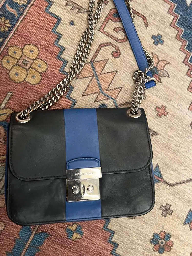 michael kors bag sling