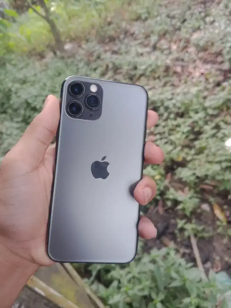 iPhone 11 pro 256gb warna hitam inter All Operator