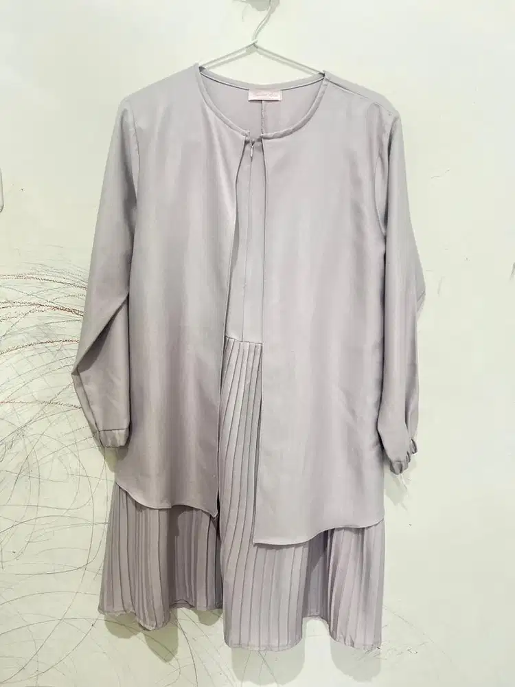 Tunik Busui Abu-Abu