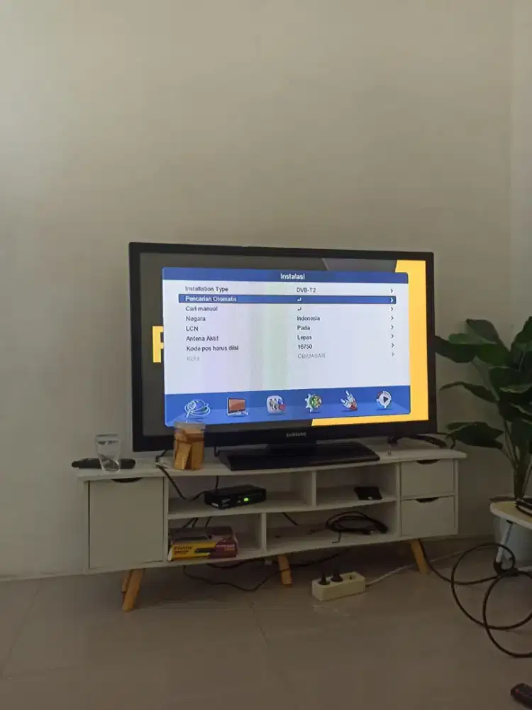 Tv Samsung 43 inch bonus Stb