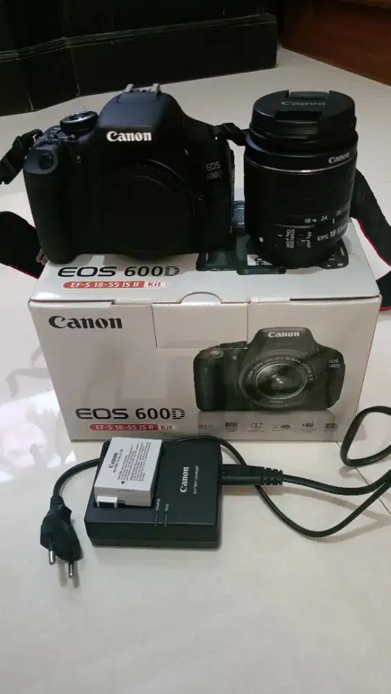 Kamera Canon EOS 600D