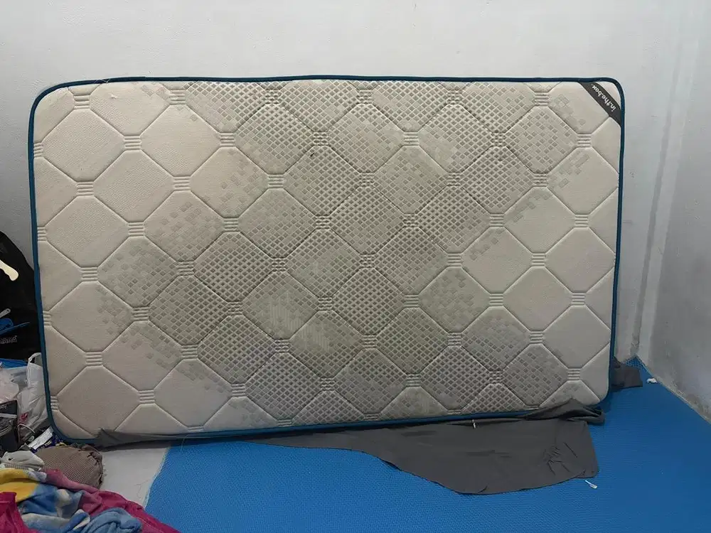 Dijual kasur busa bekas (second) merk in the box