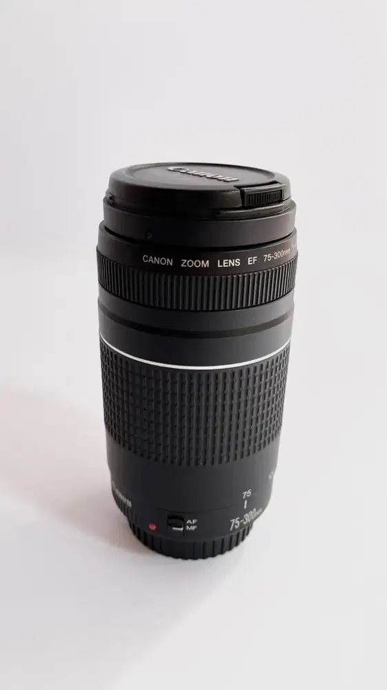 Canon Zoom Lens (Tele) EF 75-300mm 1:4-5.6 III
