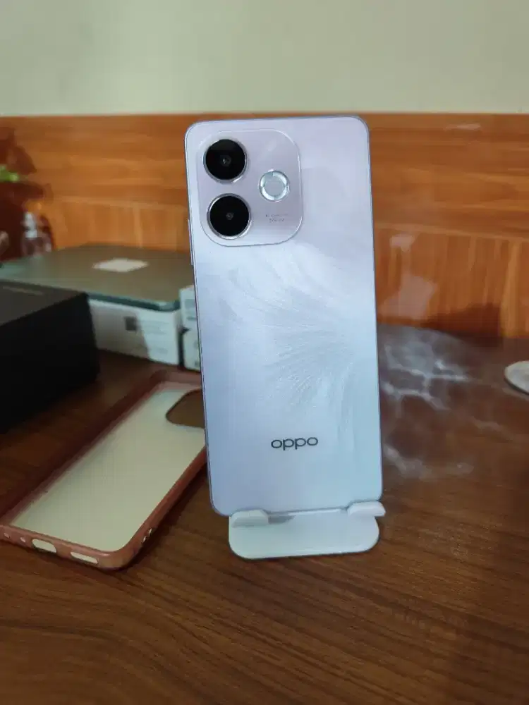 Oppo A5 pro 5G Ram 8/256 HP dan charger 99% mulus