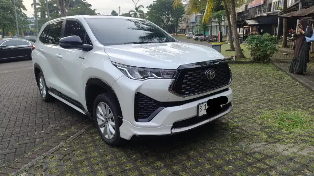 Innova zenix v hybrid modelista 2022